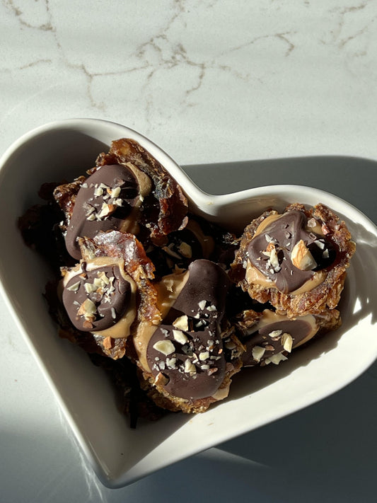 Recette Gourmande : Dates Snickers Écrasées - Cibo cuisine déco
